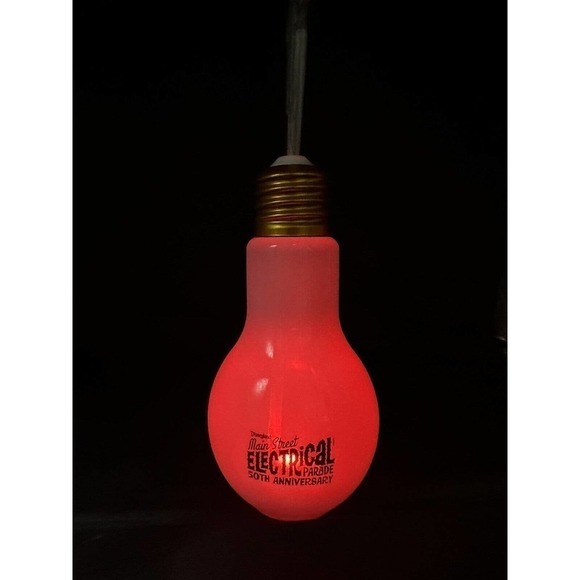 Disneyland Main Street 50TH Anniv. Electrical Parade Light Up Bulb Sipper New - Picture 4 of 10